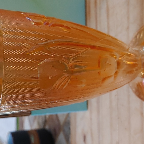 Glass - Picture 2 of 4